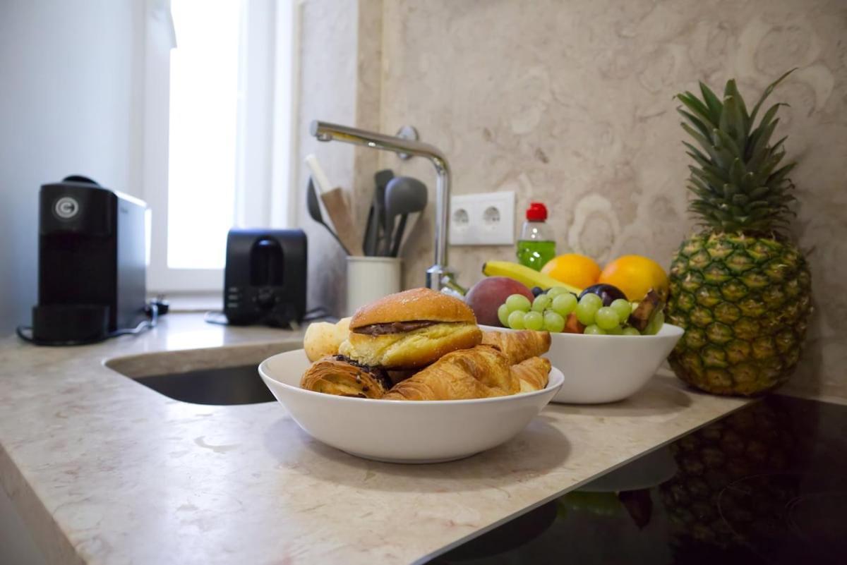Apartment Beautiful Flat In Amazing Location Lisbon