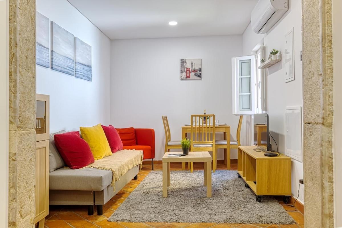 Beautiful Flat In Amazing Location *